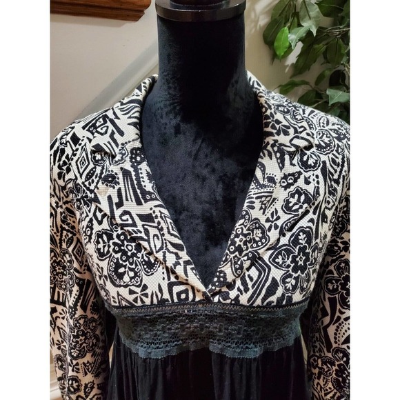 Upcycled Refashioned, Black ComfortWear Dress, Lace, Urban Boho, 42" Bust XL - Picture 6 of 11